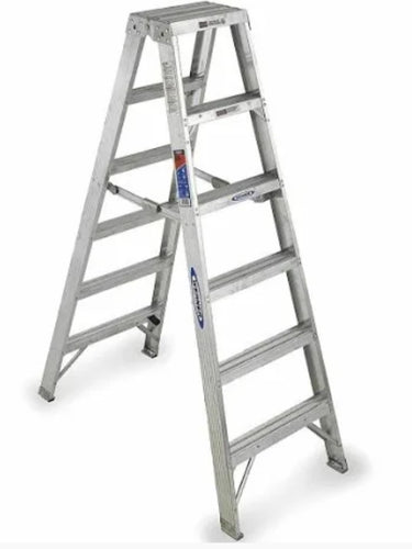 Ladder 32' Aluminum